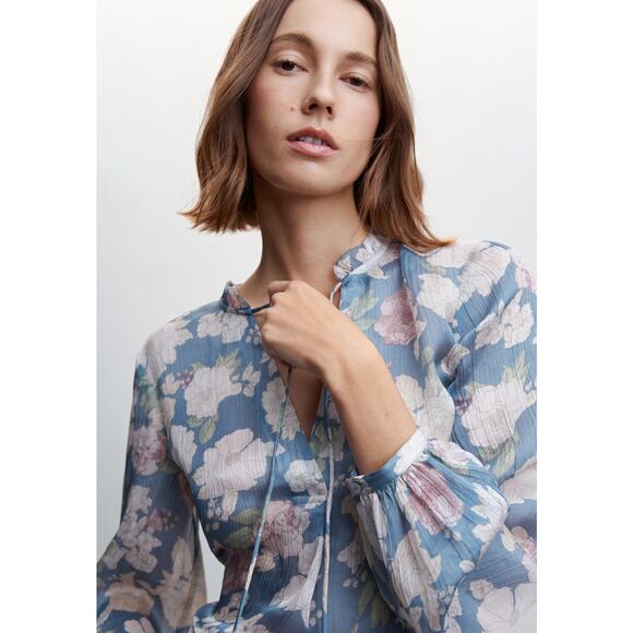 MNG Mango Floral Tie Long Sleeve Blouse Womens Size 10 Blue New Sheer - Picture 3 of 15